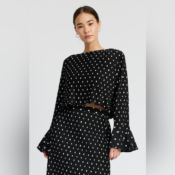 En Saison Darlene Black and White Polka Dot Top - Picture 1 of 9